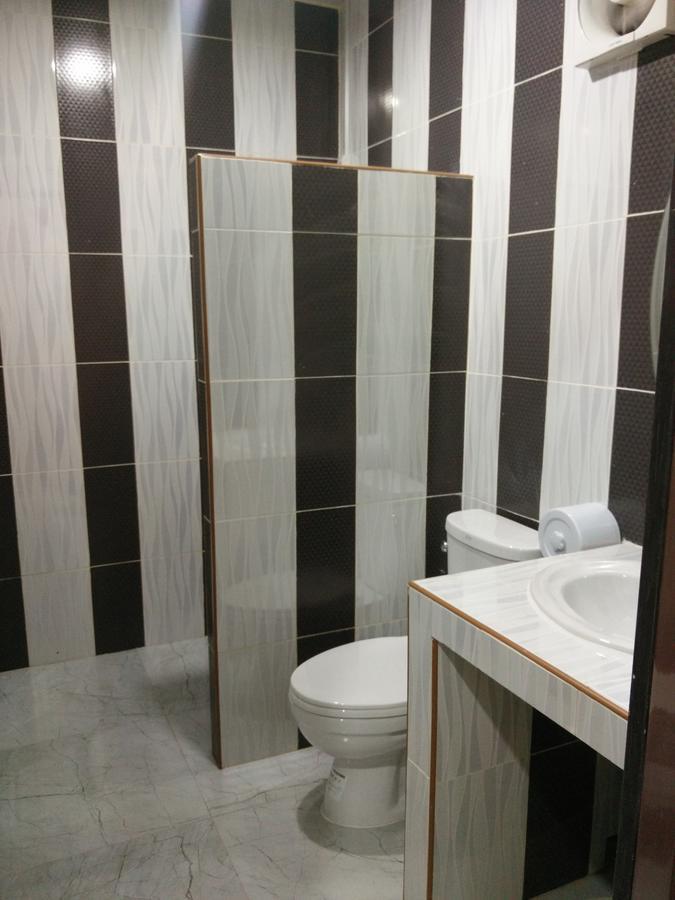 Honey Hotel Чиангсен Экстерьер фото