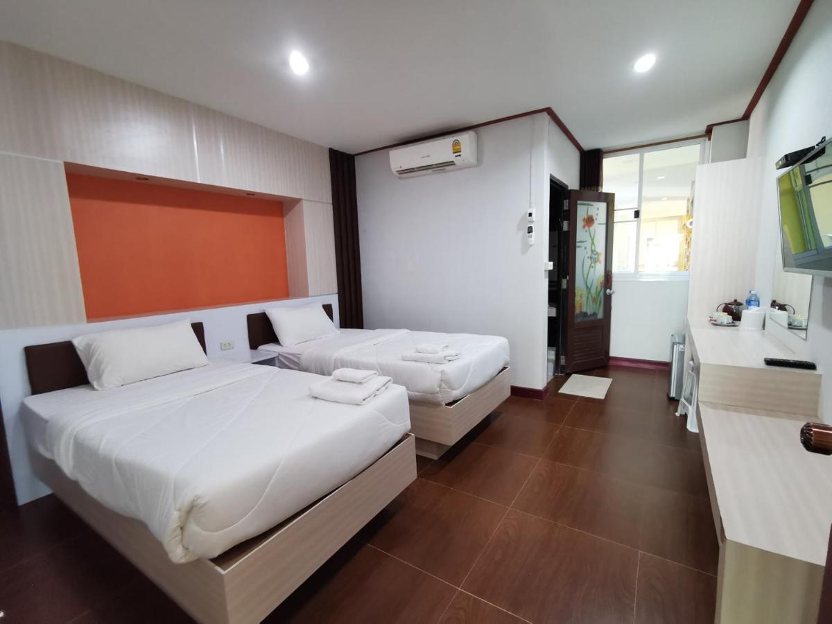 Honey Hotel Чиангсен Экстерьер фото